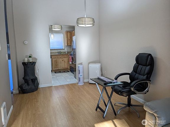 5th image of 3435 SE Auburn Way S #48