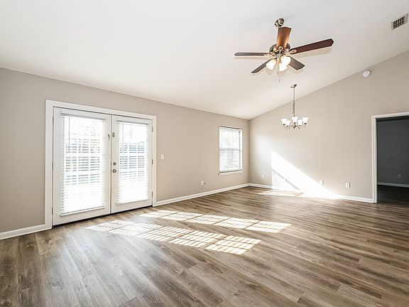 3rd image of 11548 Treasury Cir S