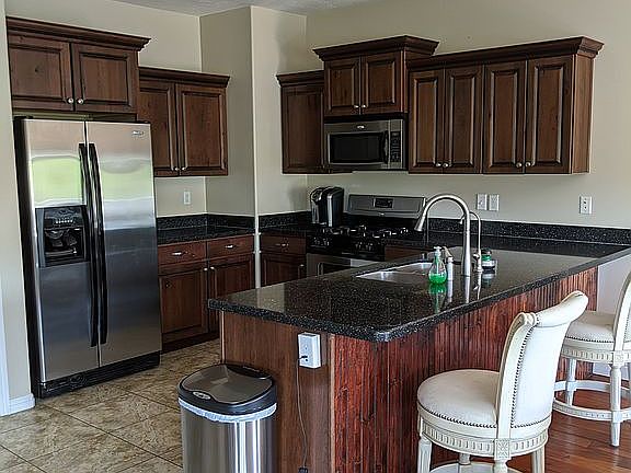 4th image of 556 W Birch Park Dr