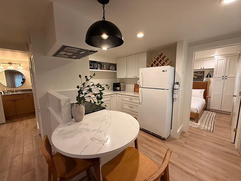 151 Wentworth St #1A — Photo 3