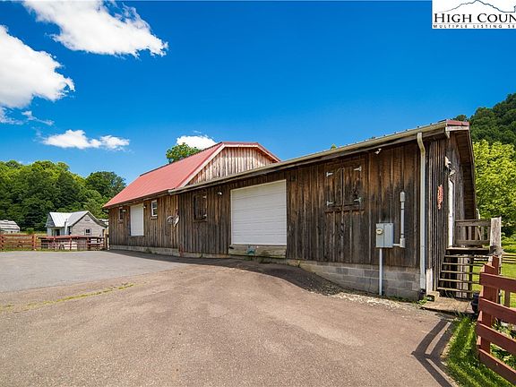 39th image of 1527 Mabel School Road
