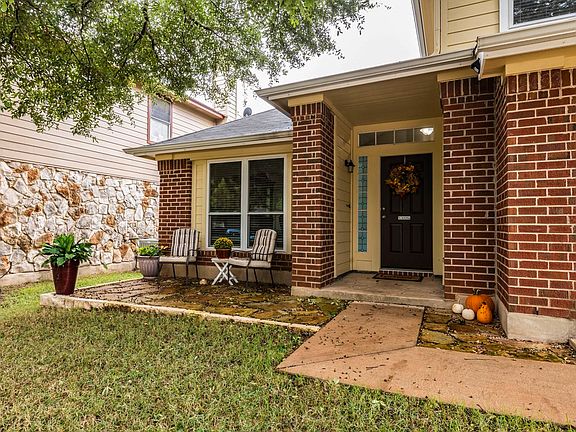 3rd image of 15432 Quinley Dr