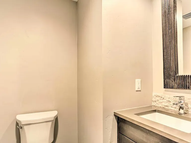 592 S Cotterell Dr — Photo 10