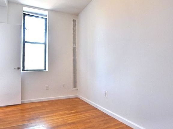 4th image of 55 Delancey St #2DD