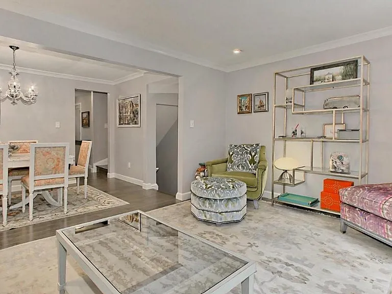 935 S Taylor St — Photo 10