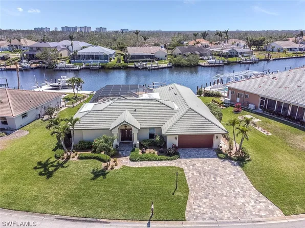14831 Canaan Dr, Fort Myers, FL 33908
