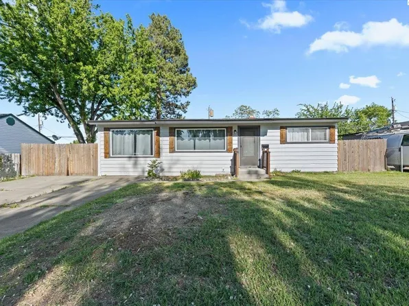511 S Buntin St, Kennewick, WA 99336