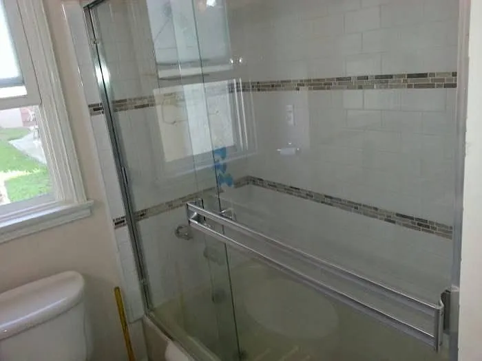 8624 Lilienthal Ave — Photo 17