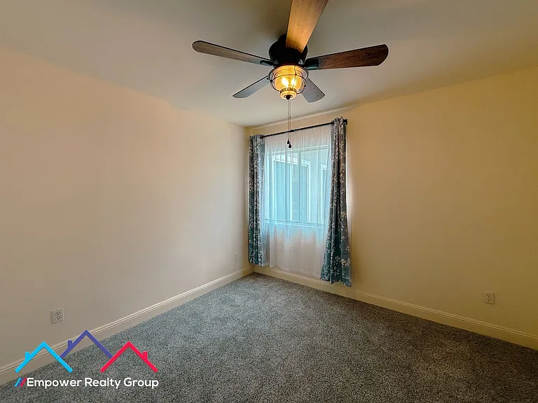 1515 14th Ave #302 — Photo 14