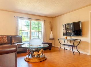 1207 Hazeltine Dr, Fort Myers, FL 33919