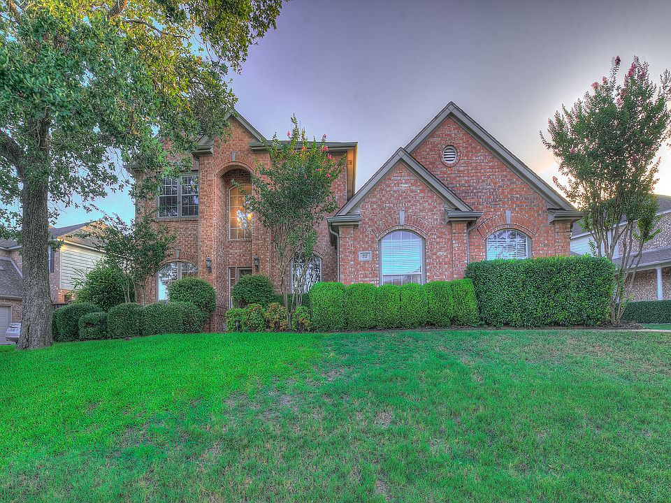1st image of 717 Inwood Dr
