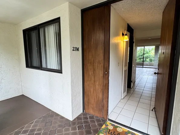 500 Lunalilo Home Rd APT 23M, Honolulu, HI 96825