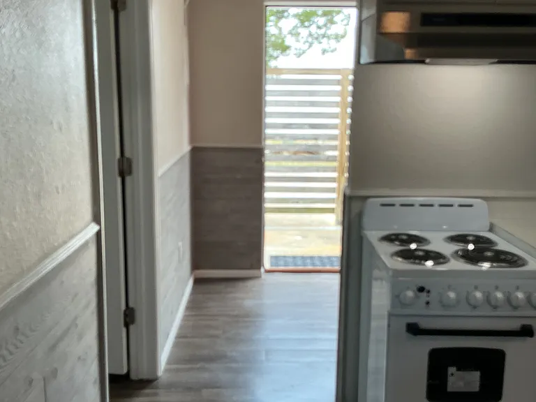 115 Flagler Blvd #A — Photo 10