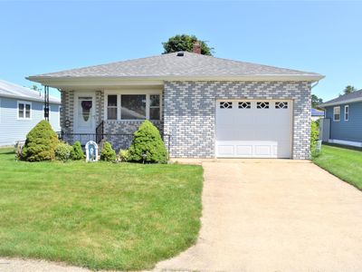 62 Falmouth St, Toms River, NJ, 08757