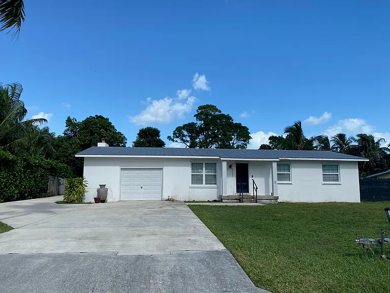 9047 SE Pine Cone Ln — Photo 10