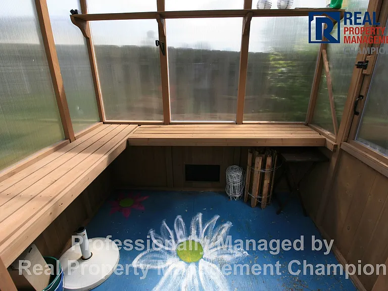 7410 Milan Ct — Photo 19