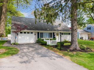 930 Obrien Ave, Schenectady, NY 12303
