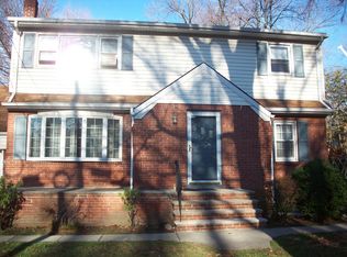 31 Farview Ter FLOOR 2, Paramus, NJ 07652