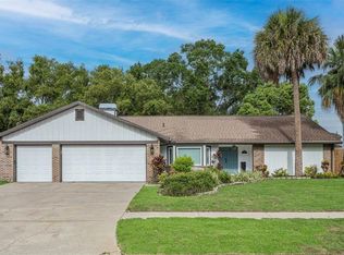 1046 SYLVIA LANE, TAMPA, FL 33613