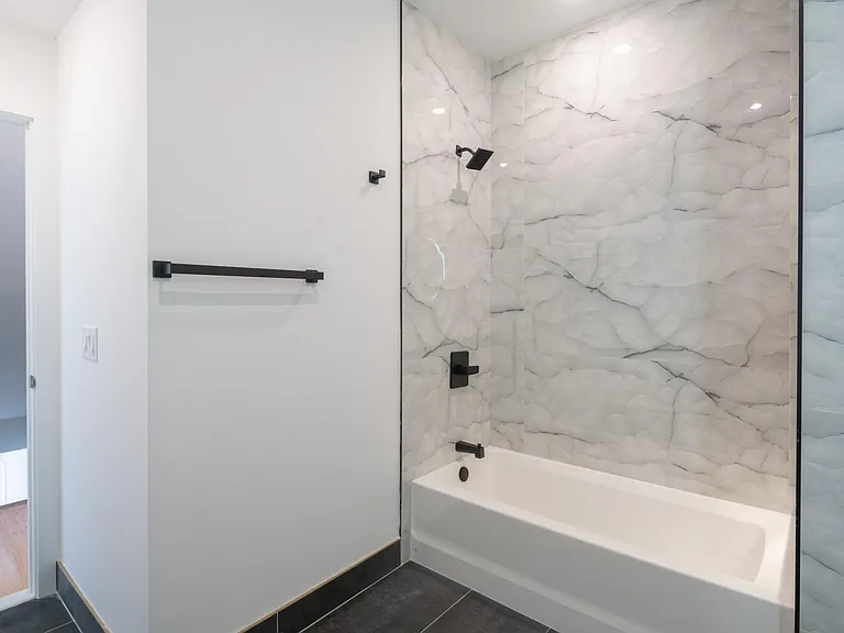 2731 W Jefferson St #4 — Photo 18