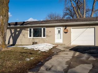 7711 SW 11th St, Des Moines, IA 50315