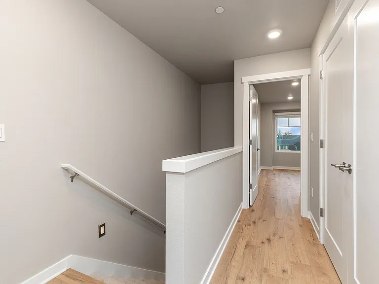 15423 Admiralty Way #B7 — Photo 18