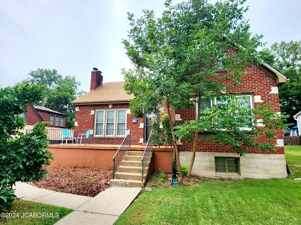 115 W Circle Dr, Jefferson City, MO 65109