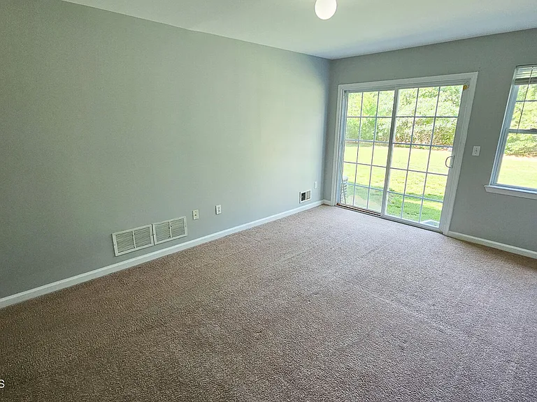 380 Radio Rd #A3 — Photo 4