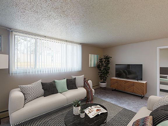 5th image of 3741 Canyon Lake Dr #2-206
