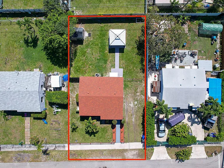 2130 Wiley Ct — Photo 18