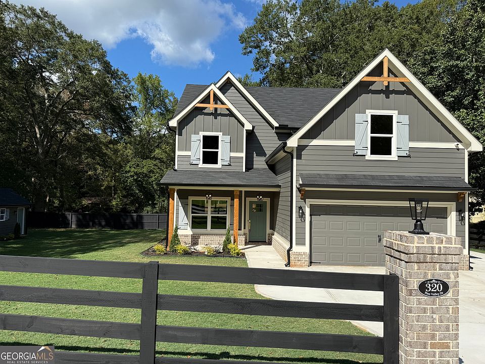 1st image of 320 Pine Valley Dr