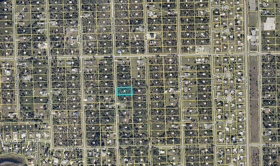2nd image of 914 Sheldon Ave