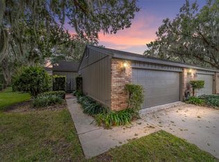 1880 SE Clatter Bridge Rd, Ocala, FL 34471