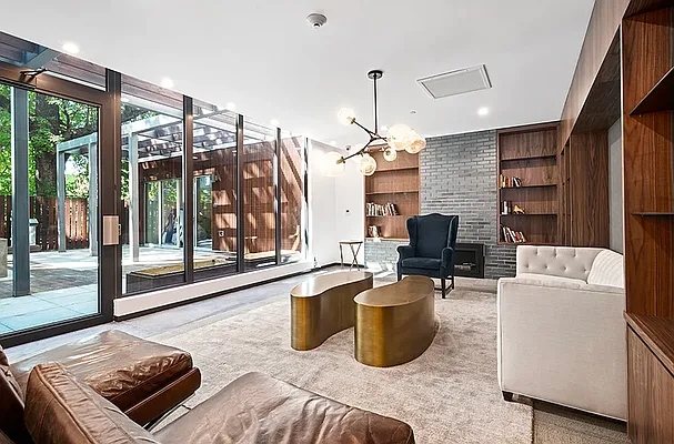 Rented by Living New York | media 9