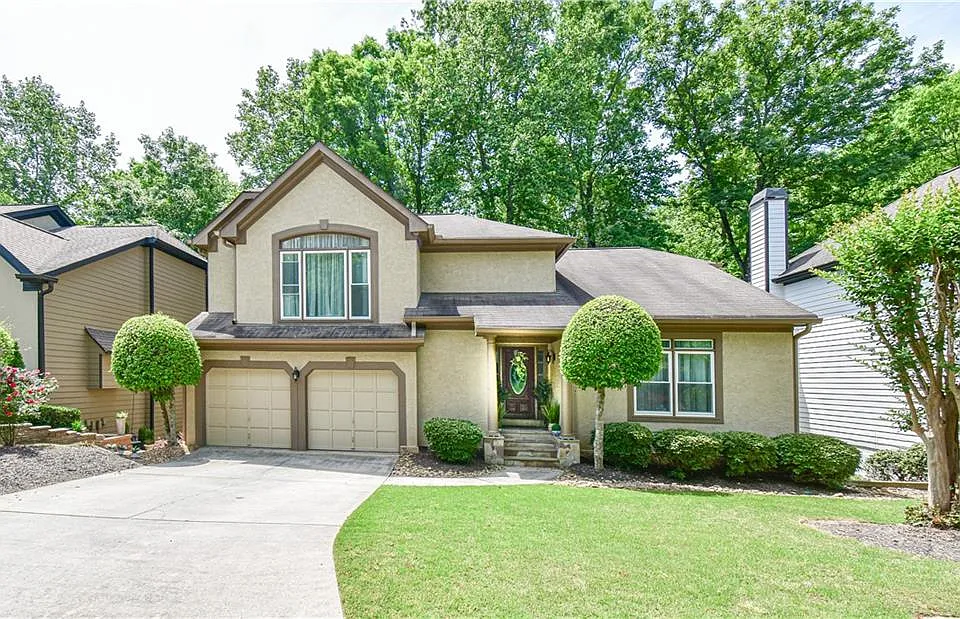 3115 Park Chase