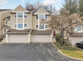 159 Governor Trumbull Way #159, Trumbull, CT 06611