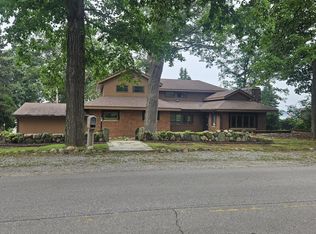 683 Waverly Rd, La Porte, IN 46350