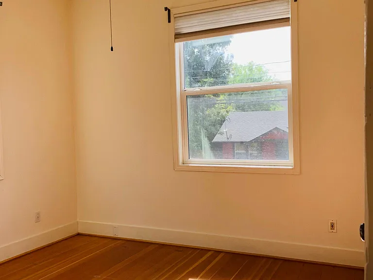 4416 SE Milwaukie Ave #4 — Photo 10
