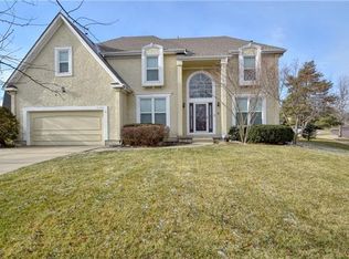 12904 Ballentine St, Overland Park, KS 66213