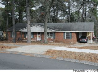 537 N Platte Rd, Fayetteville, NC 28303