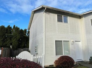 12810 E Burnside St, Portland, OR 97233