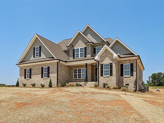 2nd image of 7420 Kingsley Pl