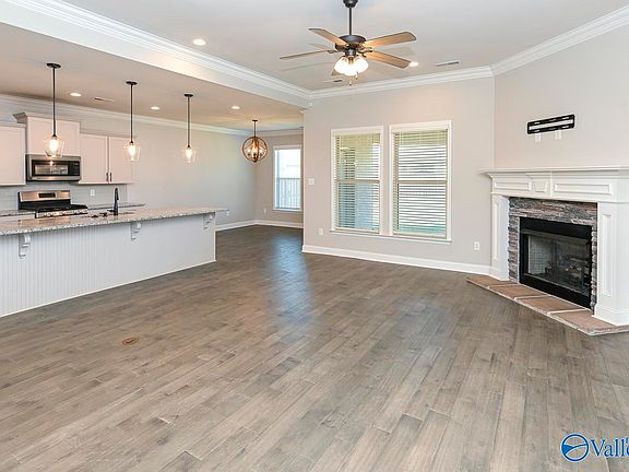 3rd image of 12805 Hudbug Dr