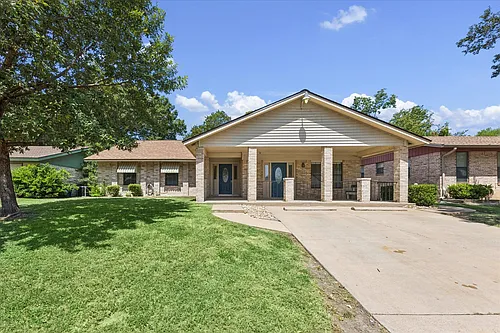 6402 Bluesky Way Photo 1