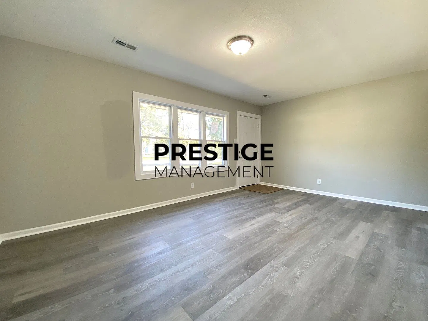 3 Bedroom Home In Gary — Photo 3