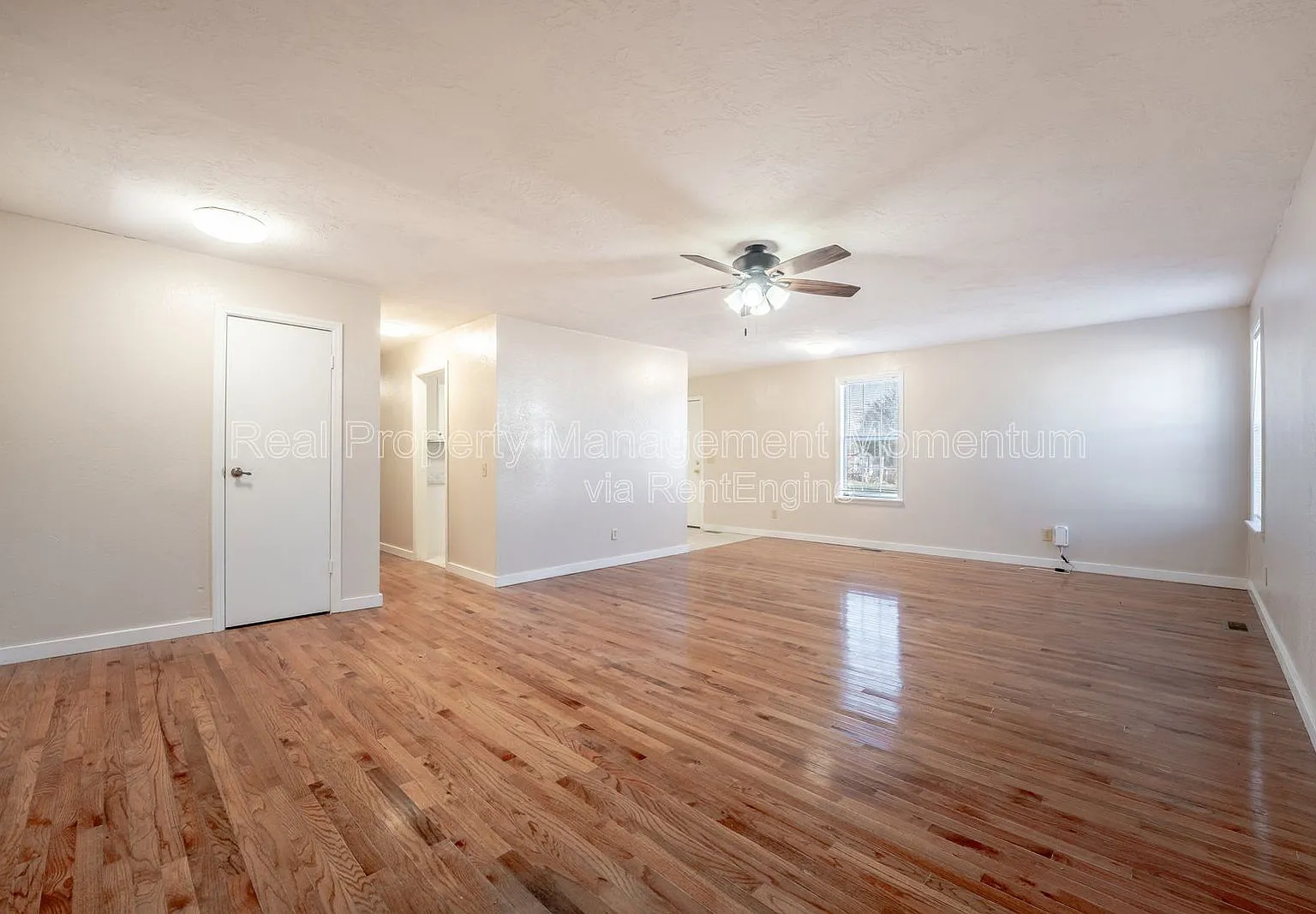 3 bed, 2.0 bath, 1440 sqft, $1,075 — Photo 4