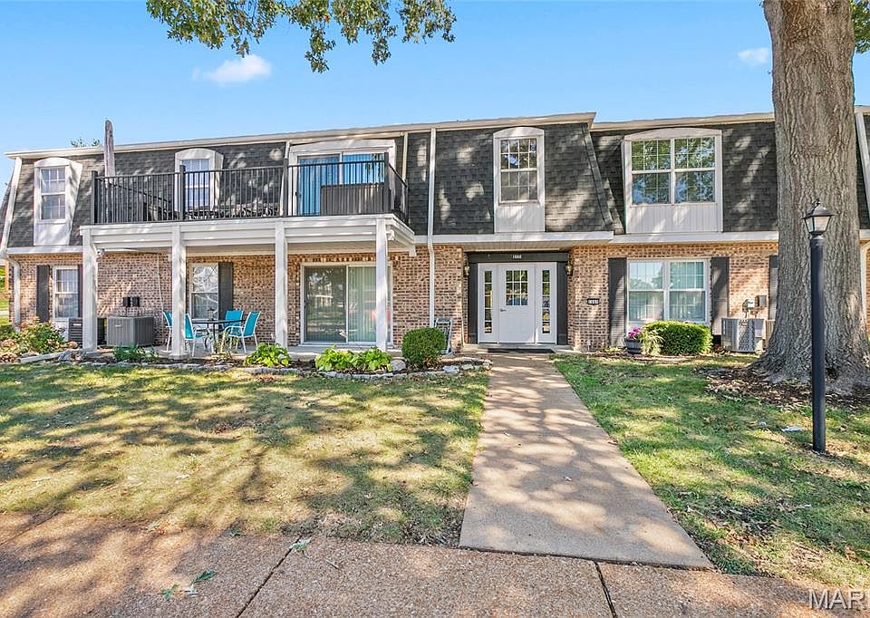 1st image of 1660 Blue Ridge Dr APT A