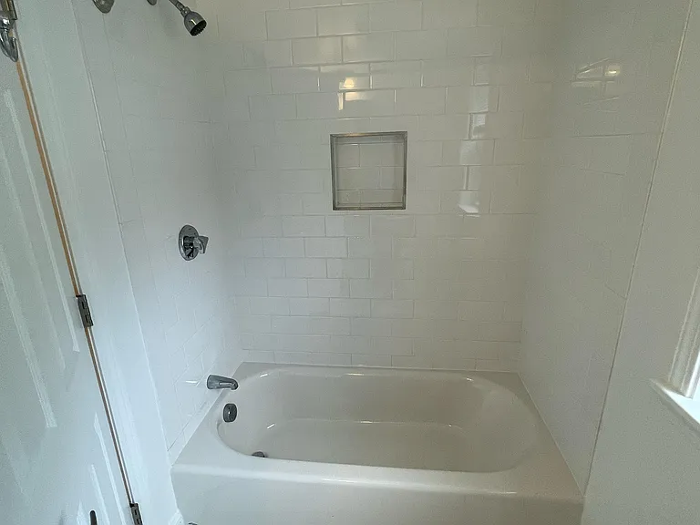 138 Sherman Rd — Photo 12