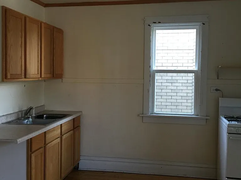 1948 N Richmond St #2 — Photo 7