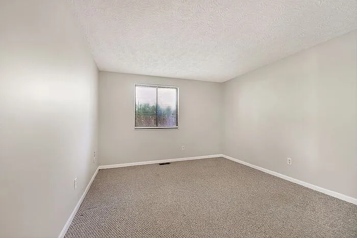 8134 Old Prairie Ct — Photo 17